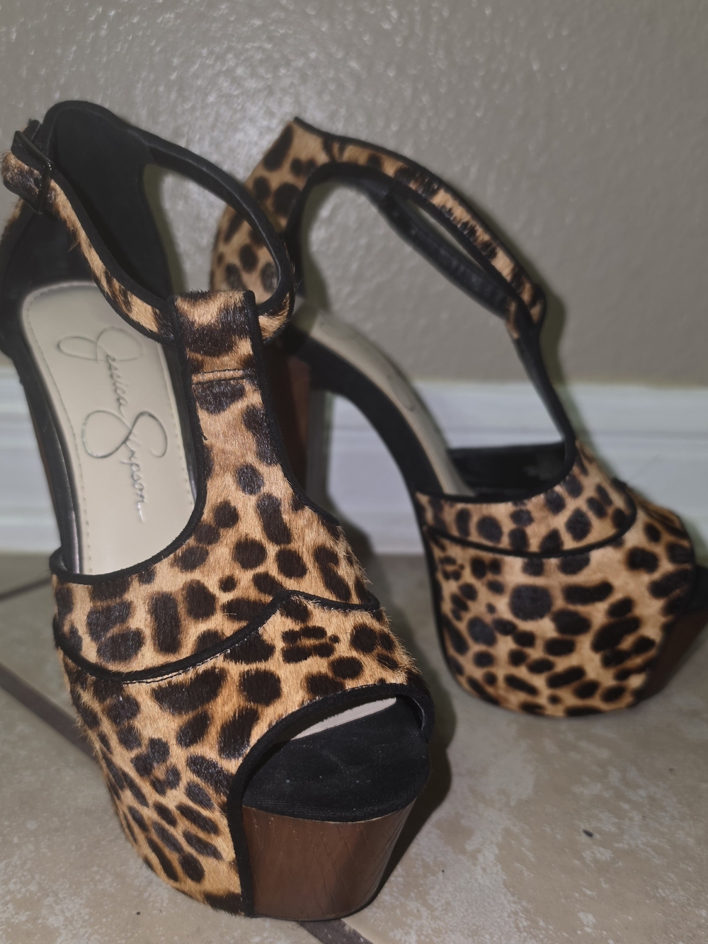 Jessica Simpson Leopard-Pattern Platform T-Strap Heels in Tan and Black, LEOPARD